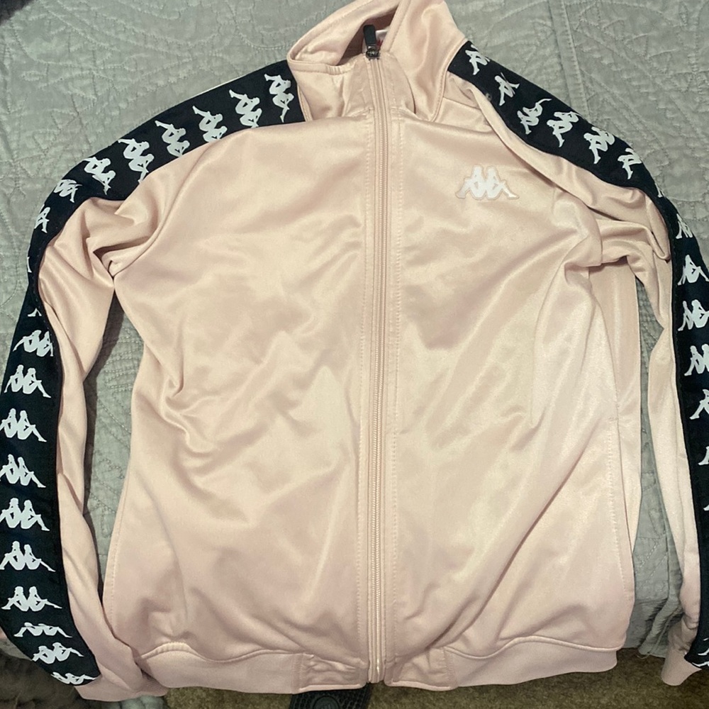 light pink kappa sweater ( wore it once and never wore it again ) small in women